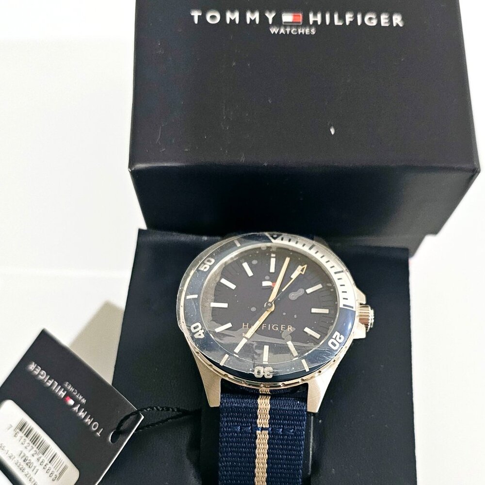 Tommy Hilfiger Mens Analogue 1792011 Blue Watch Logan
